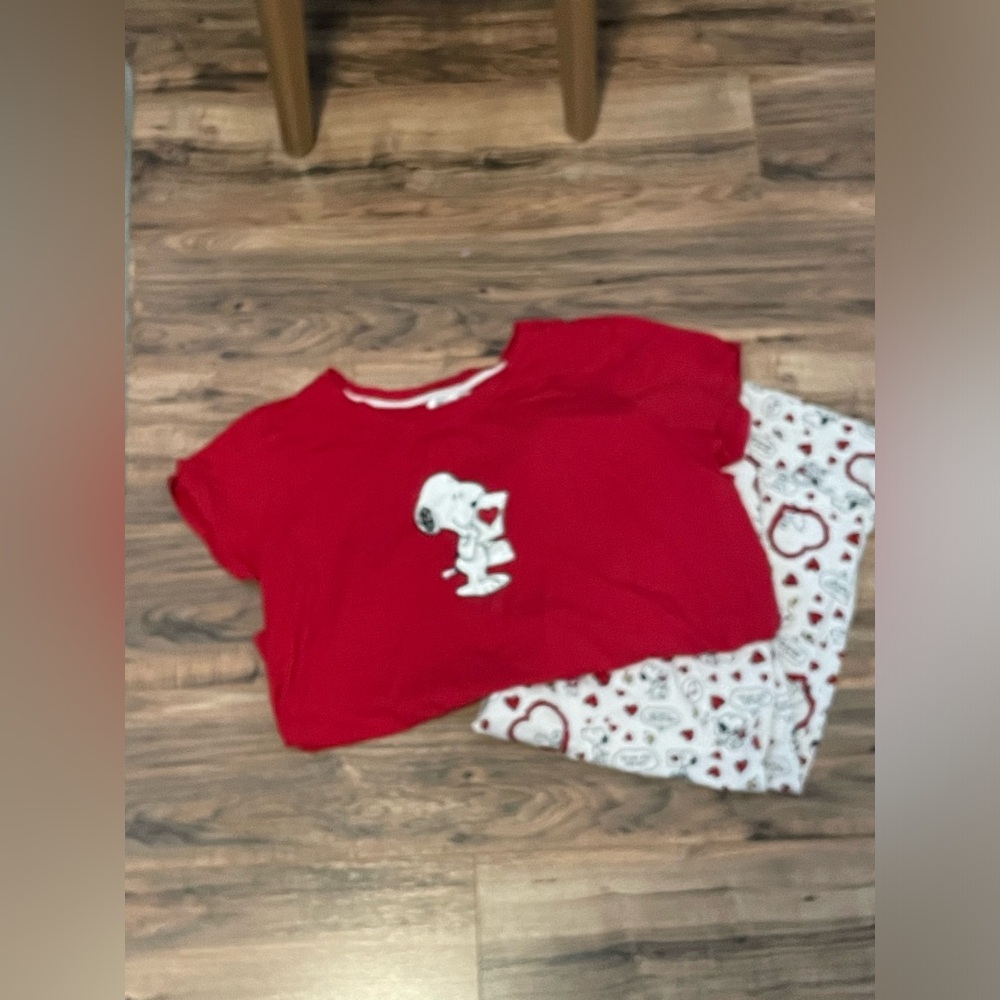 Women’s Peanuts Pajama Set Size 1X